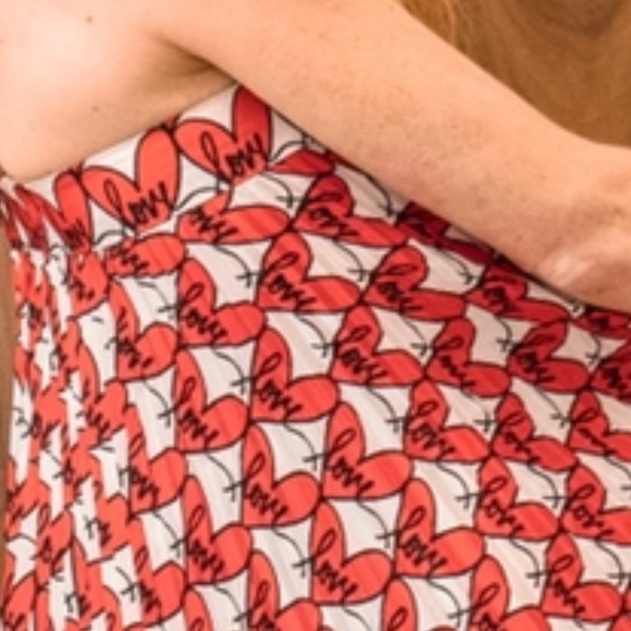 Skirt LOVE - Picture 4 of 4